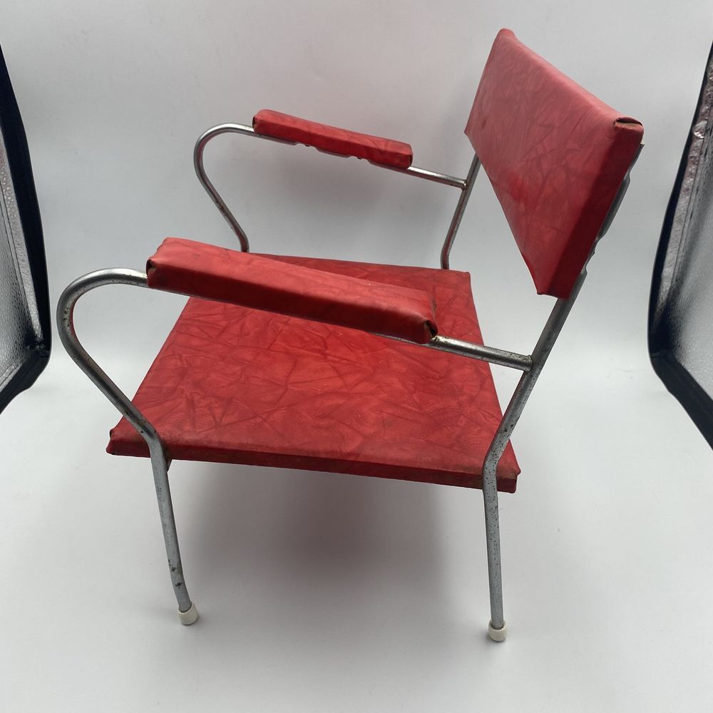 Vintage 1950s Retro Red Vinyl Child's Booster or Doll Chair Metal Frame - Picture 4 of 8